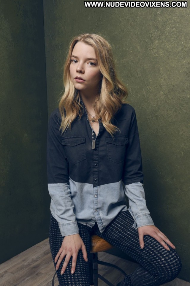 Anya Taylor Joy Miscellaneous Skinny Celebrity Sultry Hot Small Tits