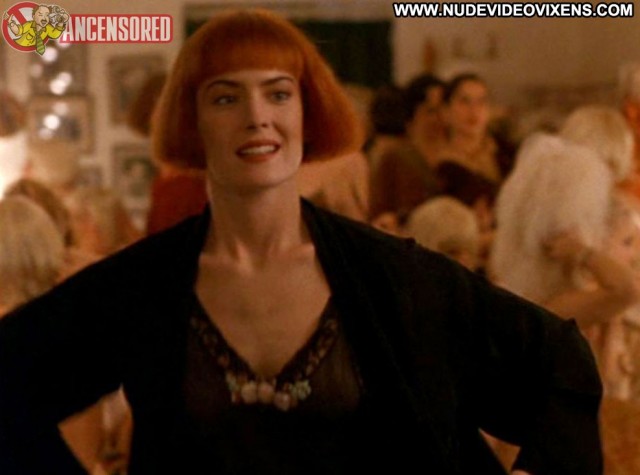 Lara Flynn Boyle Mobsters Stunning Beautiful Medium Tits Skinny