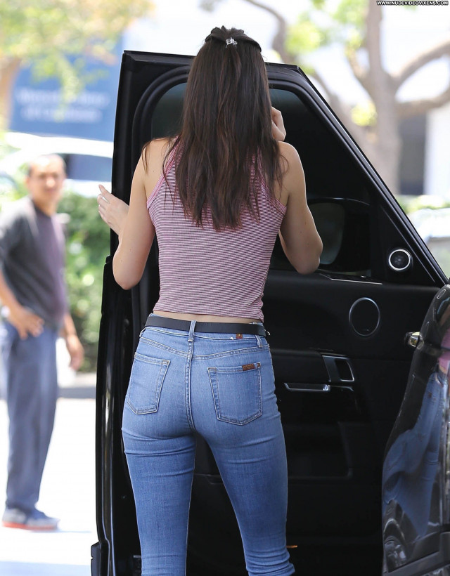 Kendall Jenner No Source Jeans Beautiful Posing Hot Babe