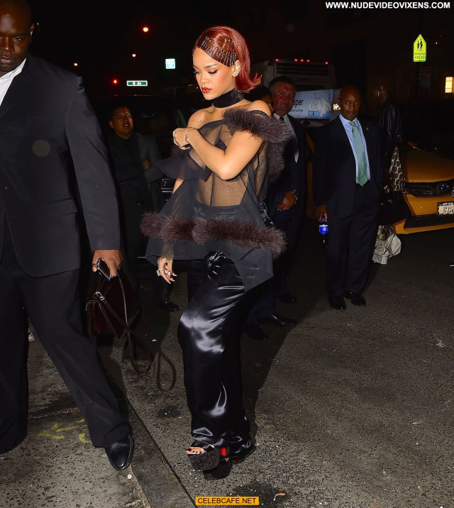 Rihanna Posing Hot Party Wardrobe Malfunction Celebrity Beautiful