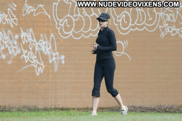 Nicole Kidman Babe Celebrity Jogging Paparazzi Beautiful Posing Hot