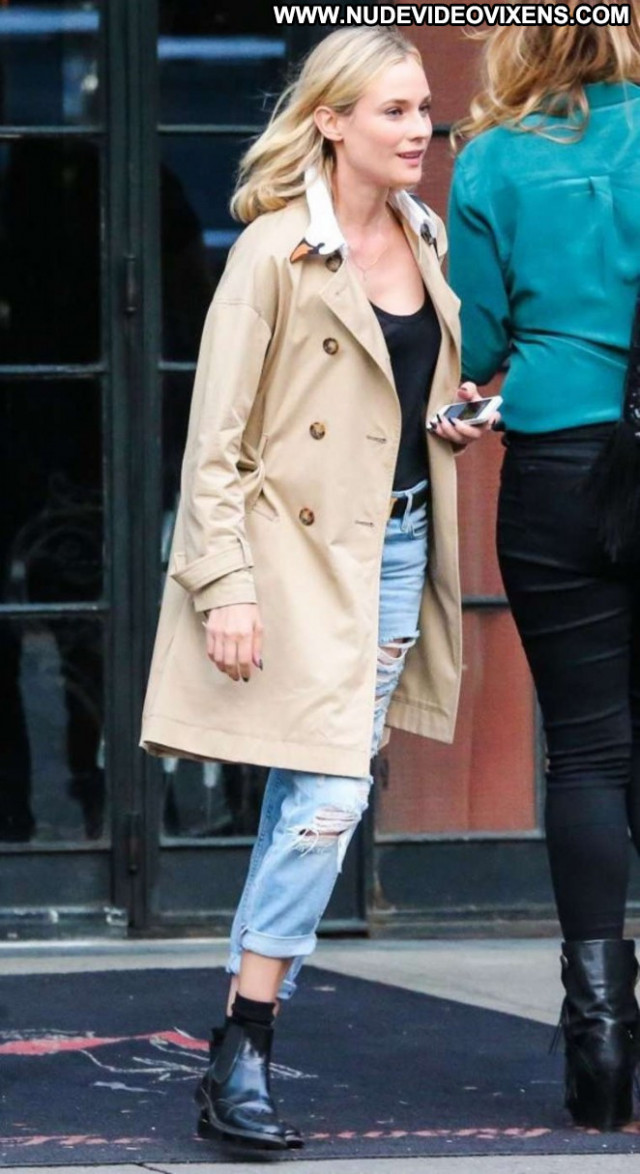 Diane Kruger New York Hot Posing Hot Celebrity Paparazzi New York