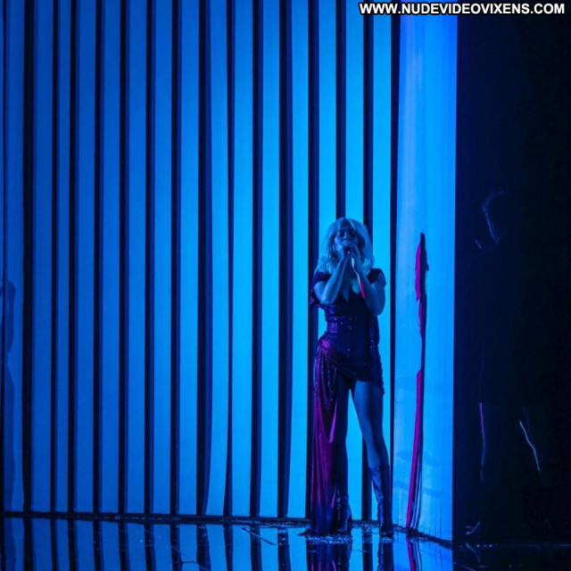 Alessandra Torresani The X Factor Italy Mali Celebrity Nyc Park