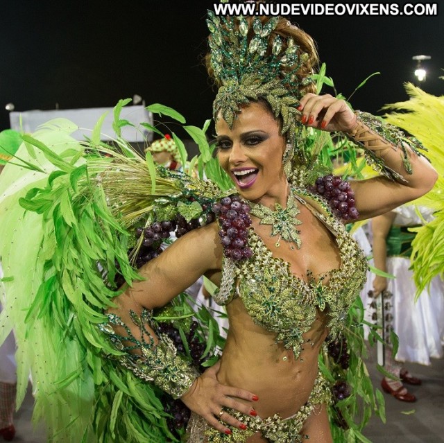 Viviane Araujo Mancha Verde Medium Tits Posing Hot Gorgeous Celebrity
