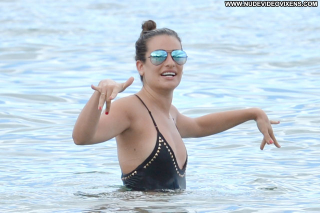 Lea Michele No Source Posing Hot Famous Actress Beautiful Celebrity