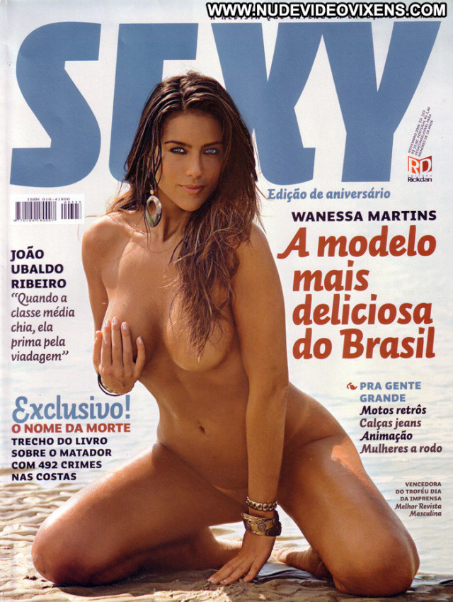 Wanessa Martins No Source Brazilian Celebrity Babe Babe Sexy