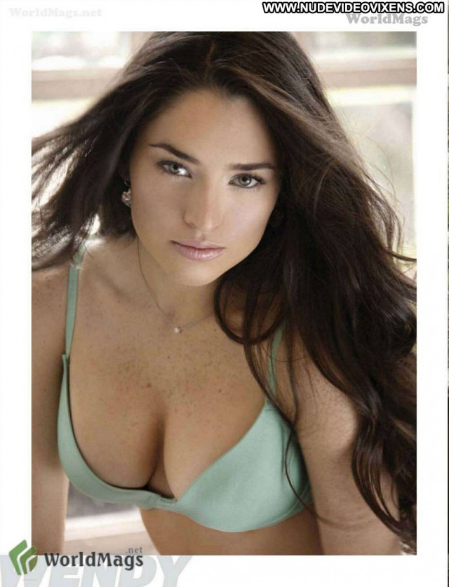 Wendy Gonzalez Topless Photoshoot Topless Magazine Posing Hot