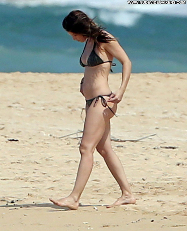 Jessica Biel The Beach Sexy Candids Bikini Beautiful Babe Beach