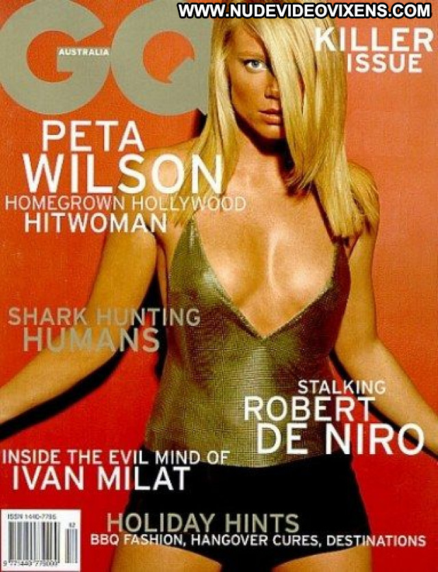 Peta Wilson La Femme Nikita Babe Actress Legs Celebrity Posing Hot