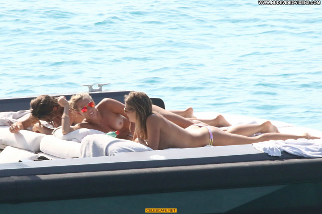 Tania Cagnotto No Source Celebrity Boat Posing Hot Beautiful Topless
