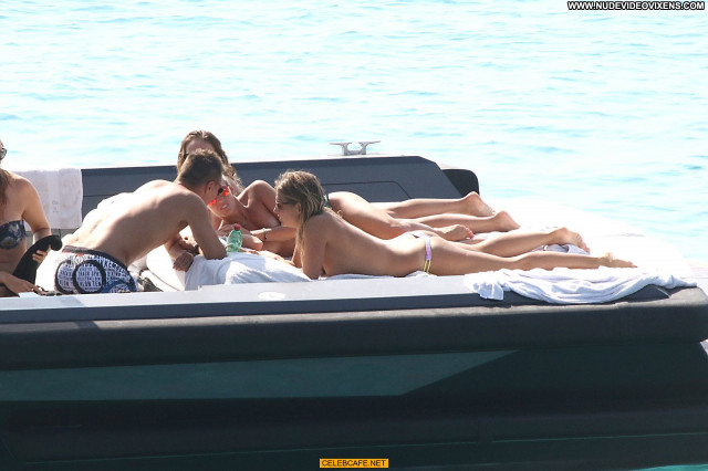 Tania Cagnotto No Source Babe Topless Posing Hot Beautiful Boat