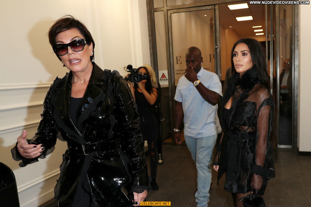 Kim Kardashian No Source Posing Hot Beautiful Paris Babe Celebrity Ass