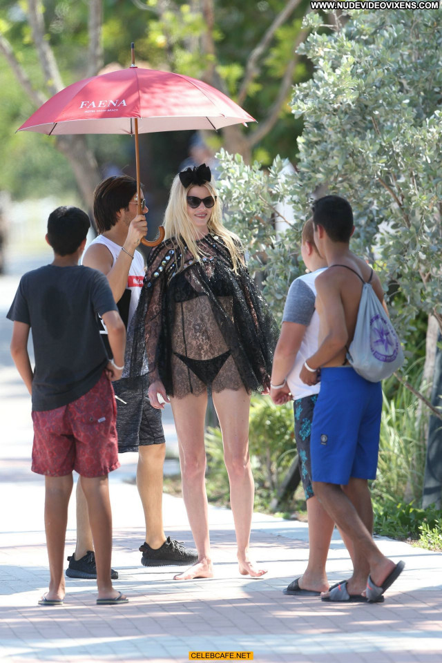 Lara Stone Miami Beach Topless Posing Hot Babe Beach Beautiful Toples