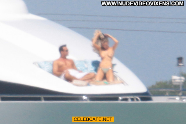 Joanna Krupa No Source Yacht Celebrity Posing Hot Toples Babe Topless