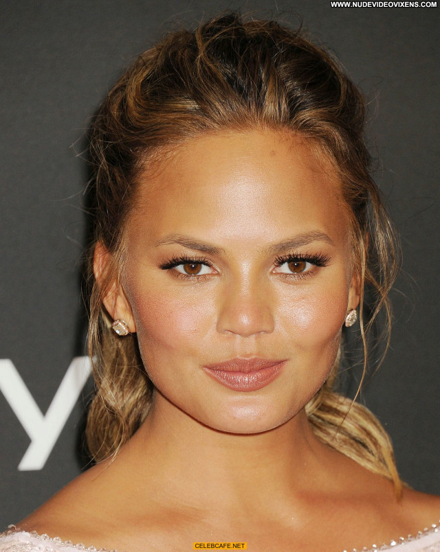 Chrissy Teigen No Source See Through Babe Posing Hot Beautiful