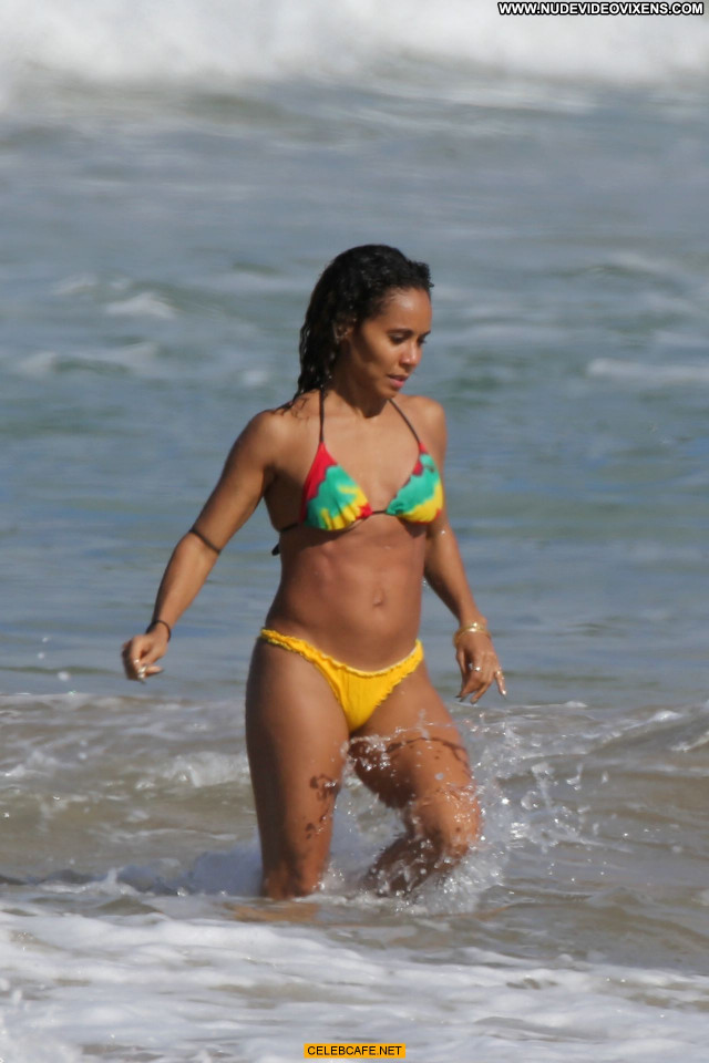 Jada Pinkett Smith No Source Bikini Beautiful Hawaii Posing Hot