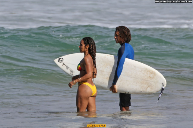 Jada Pinkett Smith No Source Celebrity Babe Bikini Beautiful Hawaii