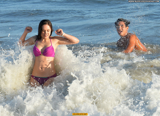 Hayley Orrantia No Source Babe Candid Candids Beautiful Bikini