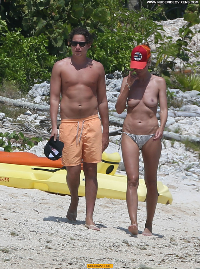 Heidi Klum No Source Babe Posing Hot Beautiful Mexico Topless Toples
