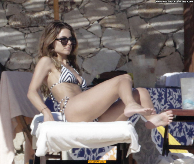 Maria Menounos Paparazzi Shots Poolside Beautiful Paparazzi Babe