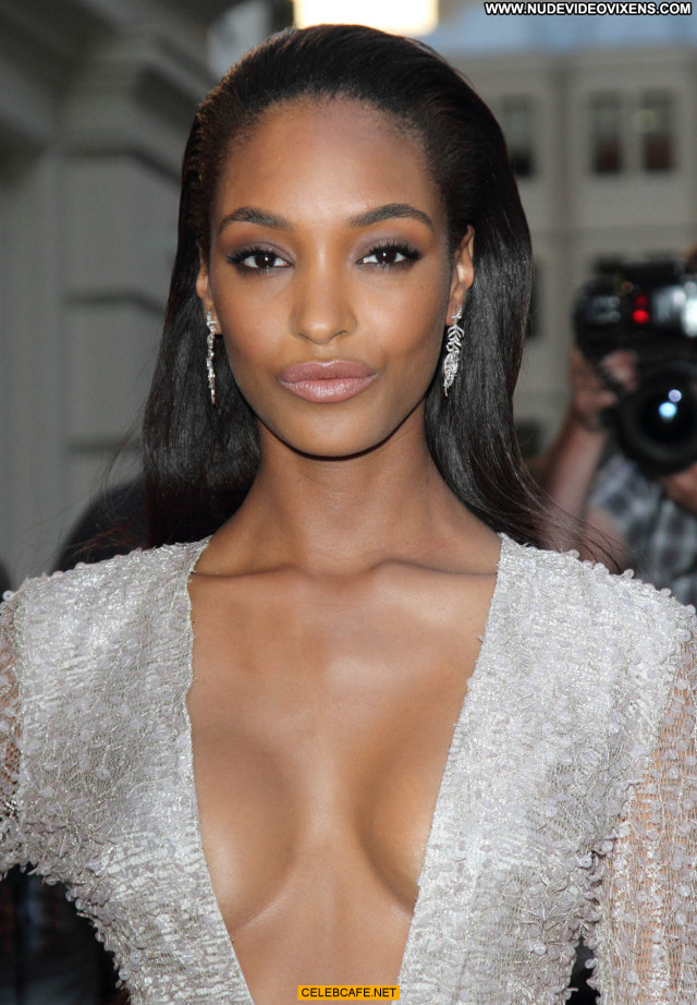 Jourdan Dunn Gq Men Of The Year Awards Awards Celebrity Posing Hot