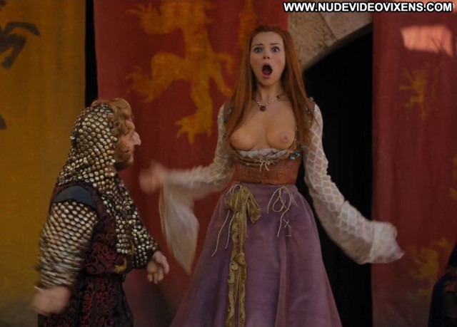 Eline Powell Game Of Thrones Beautiful Tits Breasts Stage Behind The