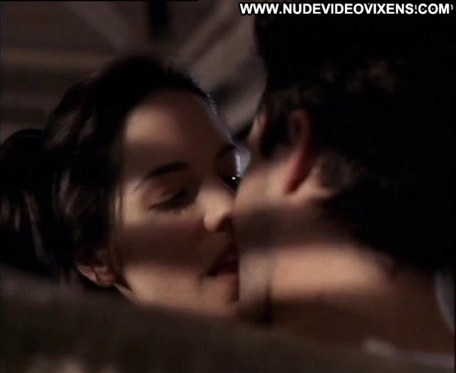 Anna Silk Sex Scene Bed Celebrity Nude Sex Scene Posing Hot Beautiful