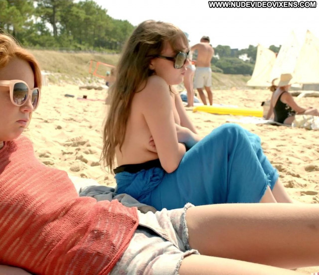 Margaux Rossi The Beach Hot Babe French Toples Celebrity Tv Series