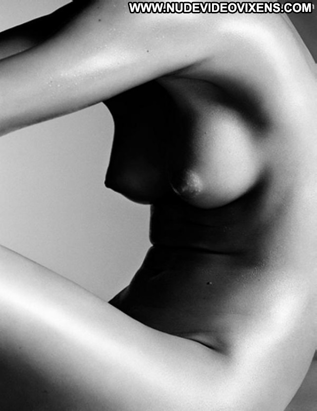 Miranda Kerr Black And White  Posing Hot Babe Beautiful Nude