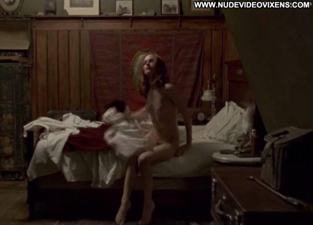 Kate Winslet Mildred Pierce Ass Nude Movie Posing Hot Nude Scene Shy