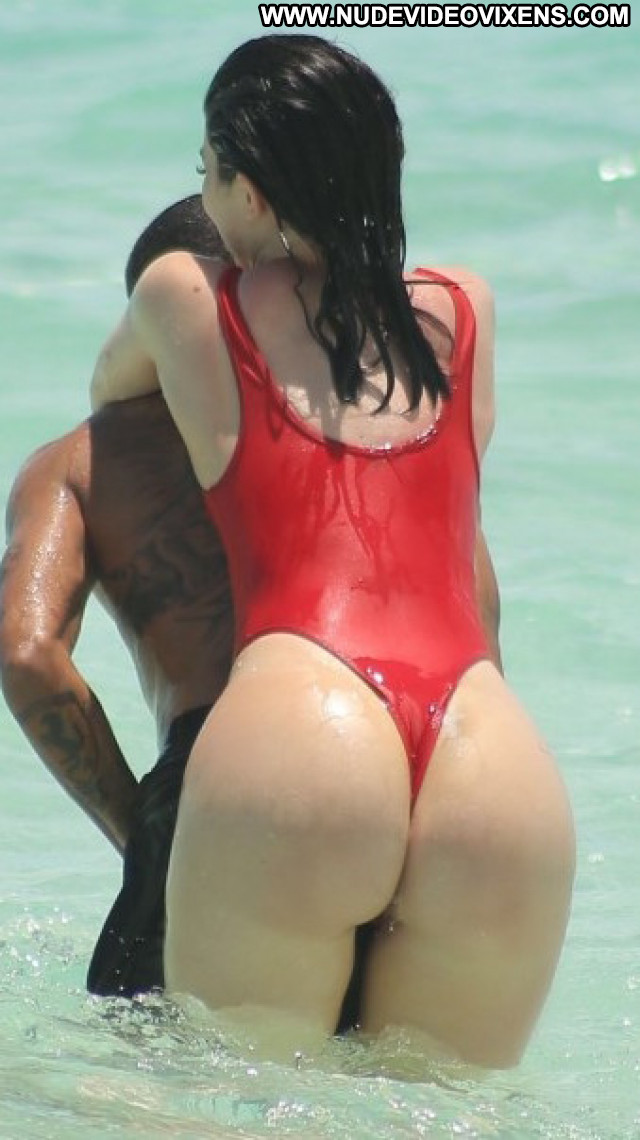 Kylie Jenner No Source Naughty Thong Nude Videos Posing Hot Snapchat