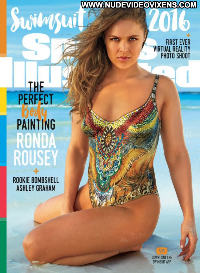 Ronda Rousey Sports Illustrated Naughty Ass Sports Swimsuit Babe Nude