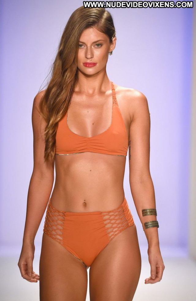 Hannah Stocking Fashion Show Beautiful Posing Hot Babe Celebrity