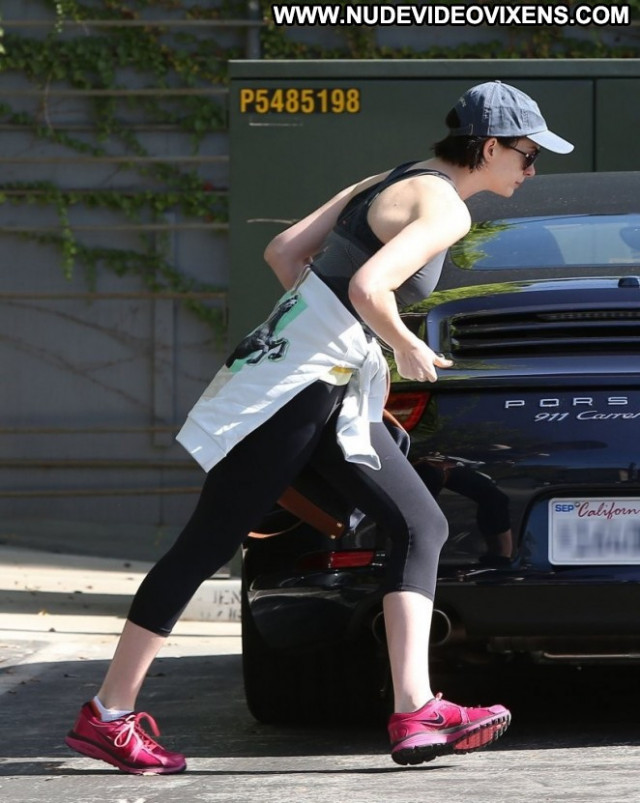 Anne Hathaway West Hollywood Gym Posing Hot Hollywood Babe Paparazzi