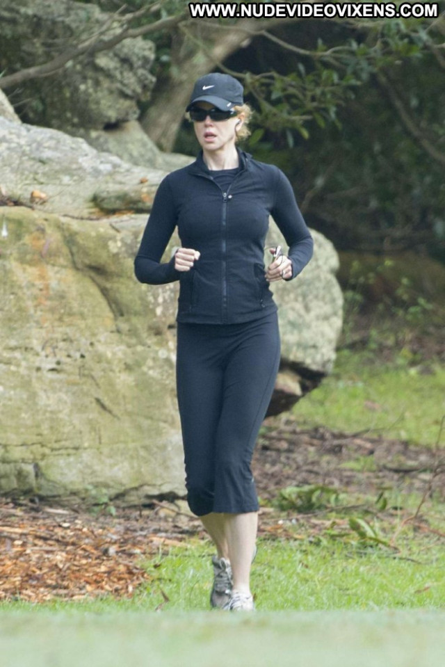 Nicole Kidman Celebrity Babe Paparazzi Beautiful Posing Hot Jogging