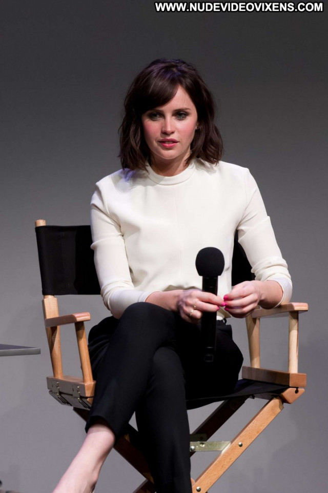 Felicity Jones Breathe In Paparazzi Celebrity Nyc Posing Hot