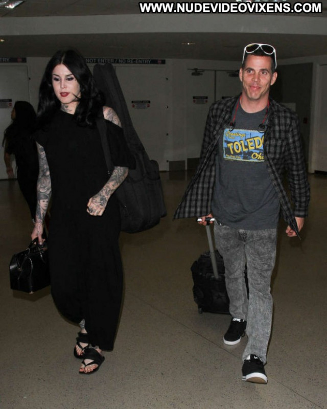 Kat Von D Lax Airport Celebrity Lax Airport Posing Hot Beautiful