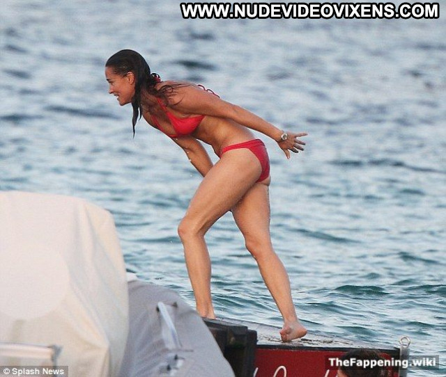 Celebrities Nude Celebrities Sexy Sex Posing Hot Babe Celebrity