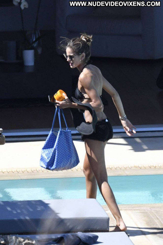 Izabel Goulart No Source Bikini Babe Celebrity Posing Hot Paparazzi