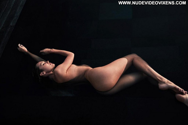 Ashlen Alexandra Anna Nicole Lake Babe Topless Porn Celebrity Legs