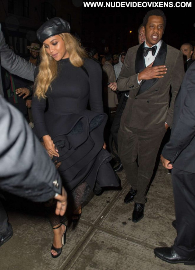 Beyonce No Source Babe Posing Hot Black Paparazzi Nyc Beautiful