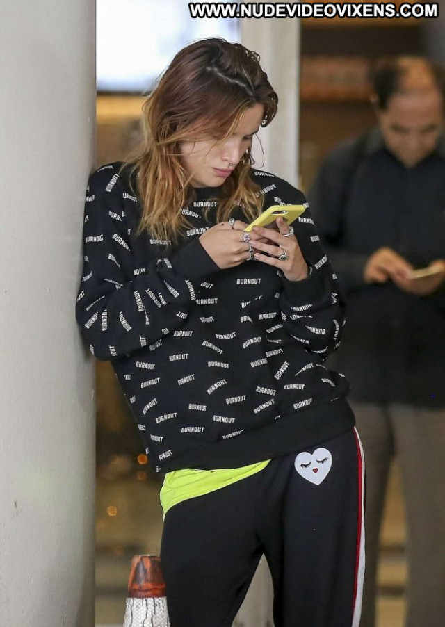 Bella Thorne Los Angeles  Angel Babe Los Angeles Beautiful Paparazzi