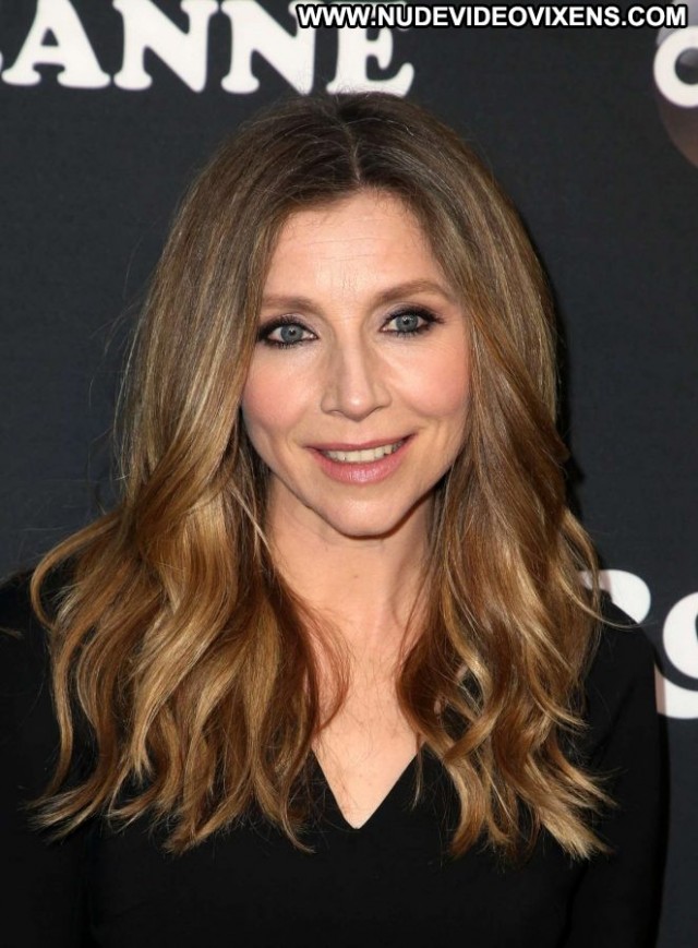 Sarah Chalke Los Angeles Babe Celebrity Beautiful Posing Hot Los