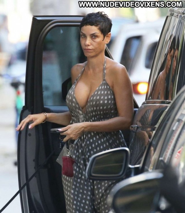 Nicole Murphy Beverly Hills Paparazzi Babe Celebrity Posing Hot