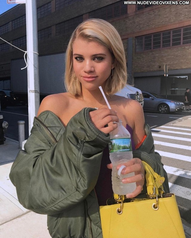 Sofia Richie The Girl Babe Sexy Boobs American Desi Videos Beautiful