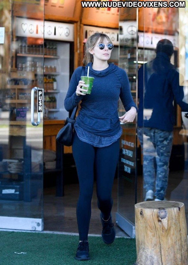 Elizabeth Olsen Los Angeles Paparazzi Celebrity Posing Hot Bar Los