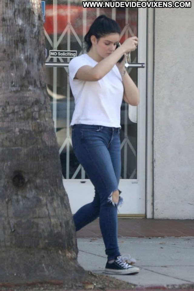 Ariel Winter Studio City Posing Hot Beautiful Babe Winter Paparazzi