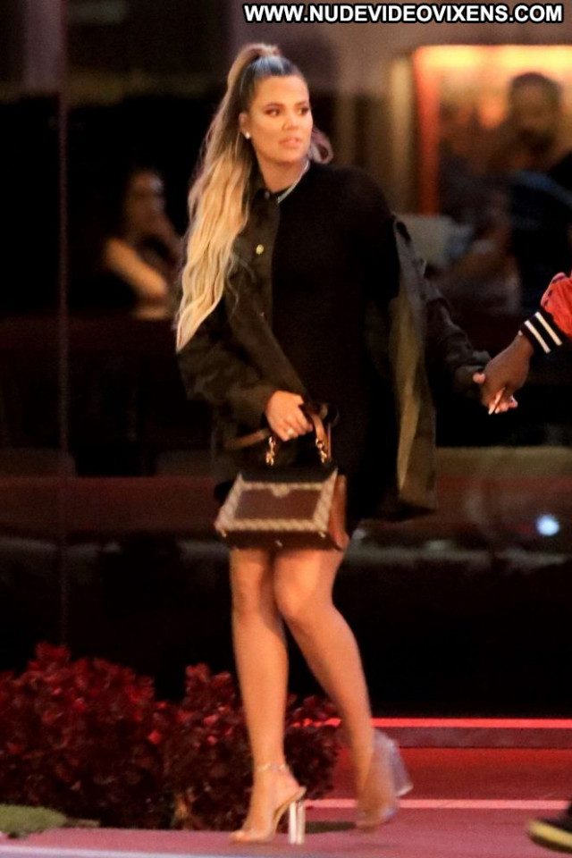 Khloe Kardashian Beverly Hills  Beautiful Paparazzi Posing Hot