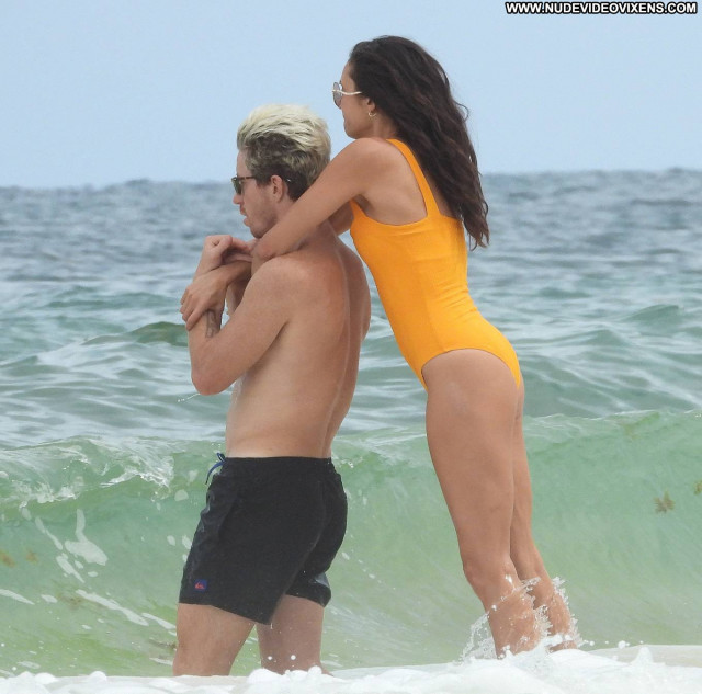Nina Dobrev No Source Posing Hot Paparazzi Beautiful Babe Celebrity