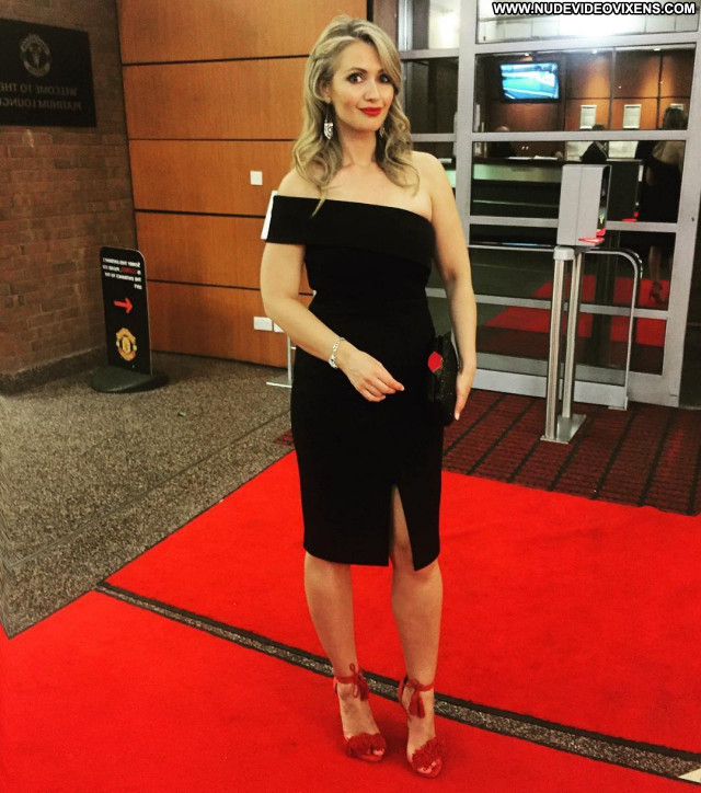 Hayley Mcqueen No Source Sexy Beautiful Babe Posing Hot Celebrity